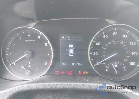 2018 Hyundai Elantra Sel z USA, uszkodzony, nr VIN 5NPD84LF4JH313235